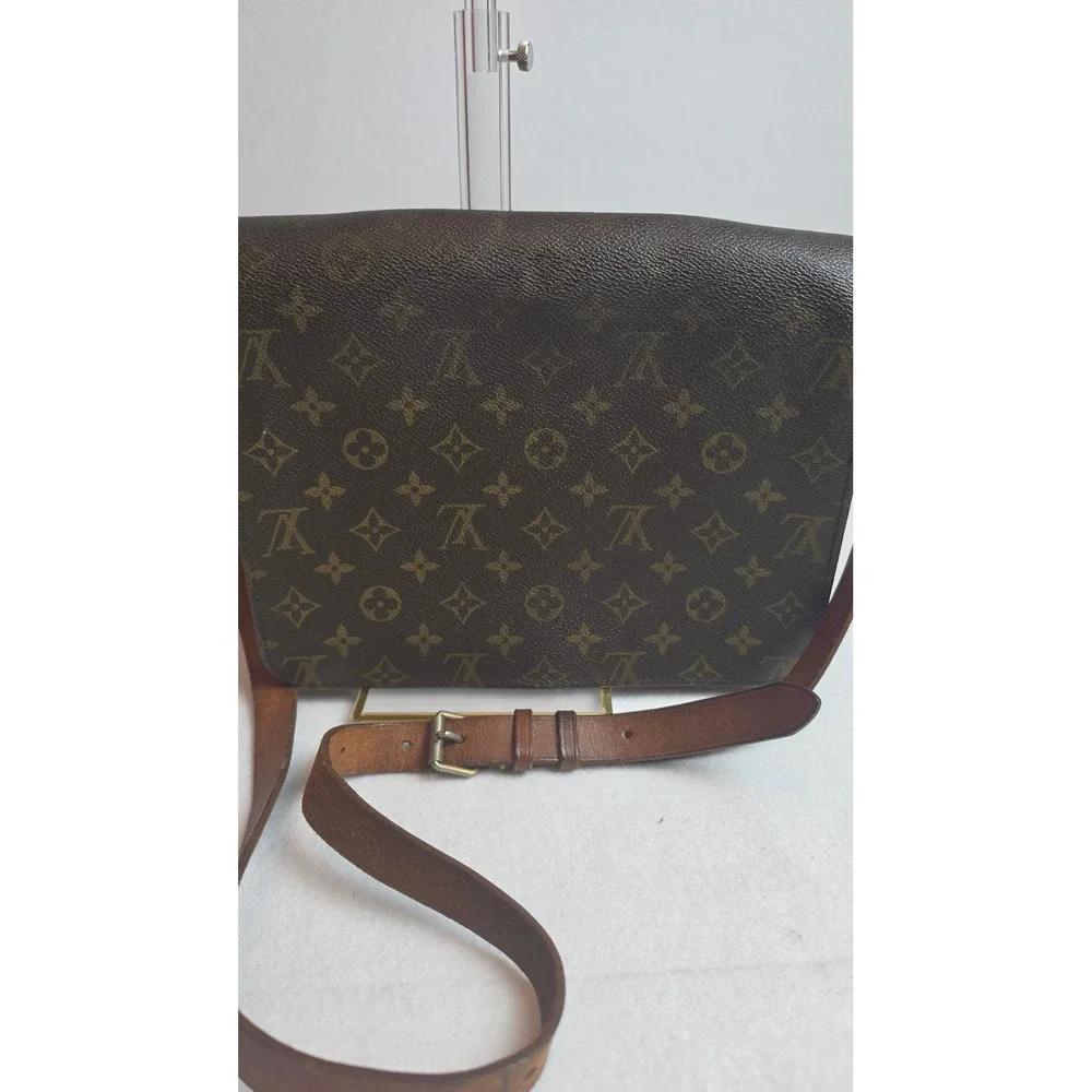 Authentic Vintage Louis Vuitton Monogram Cartouchière 26 GM Crossbody Bag - 1985